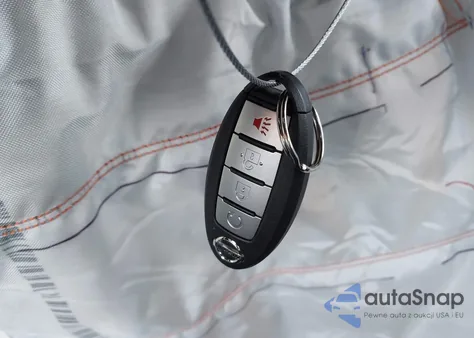 2021 Nissan Kicks Sv Xtronic Cvt из США, поврежденный, VIN 3N1CP5CV2ML512898